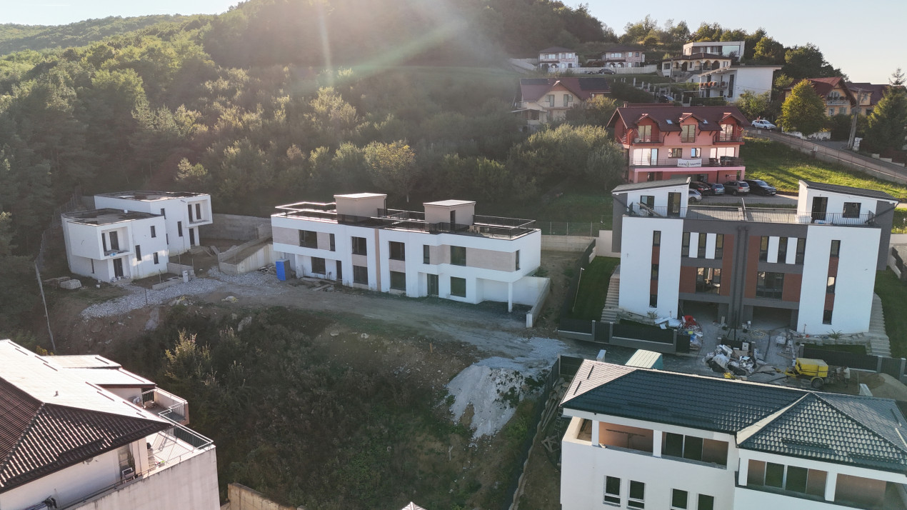 COMISION 0% Duplex modern cu terasă și curte – Florești, zona Cetății