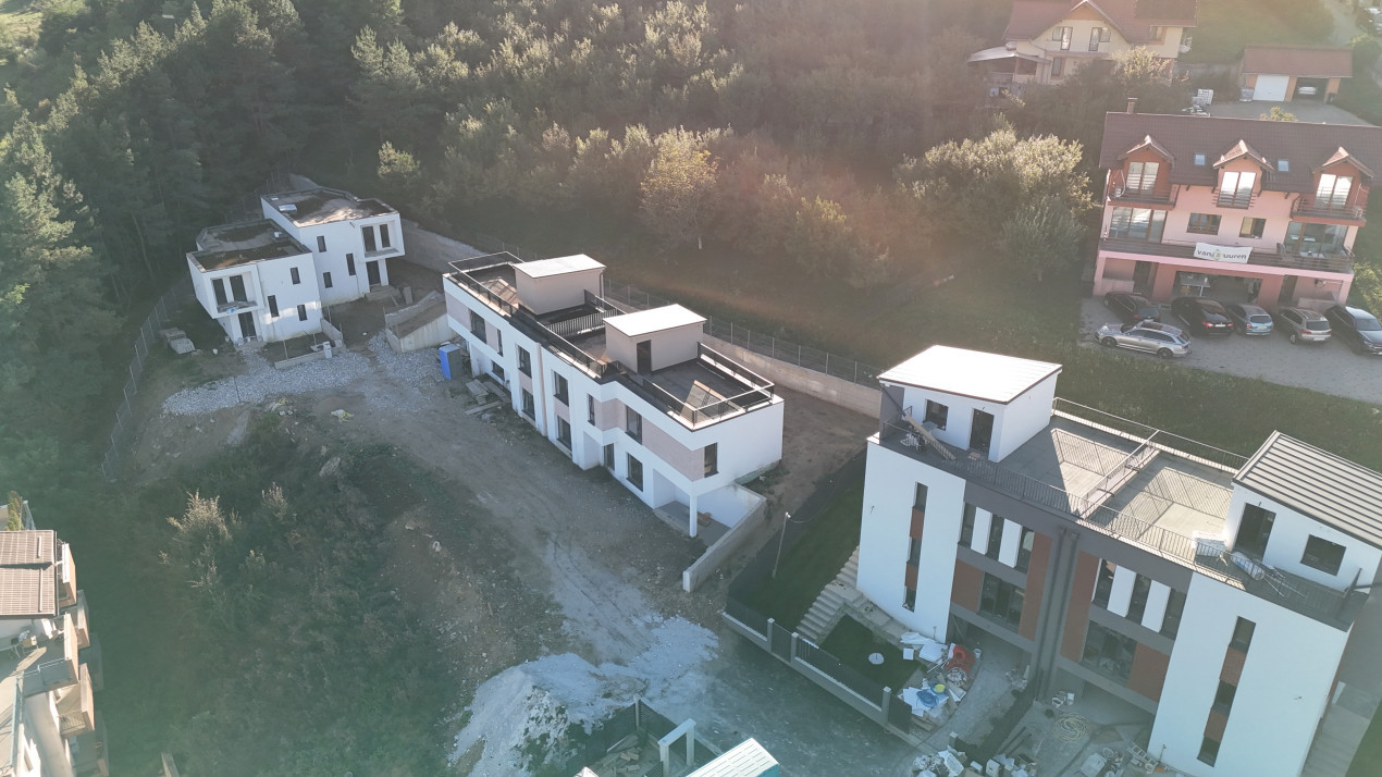 COMISION 0% Duplex modern cu terasă și curte – Florești, zona Cetății
