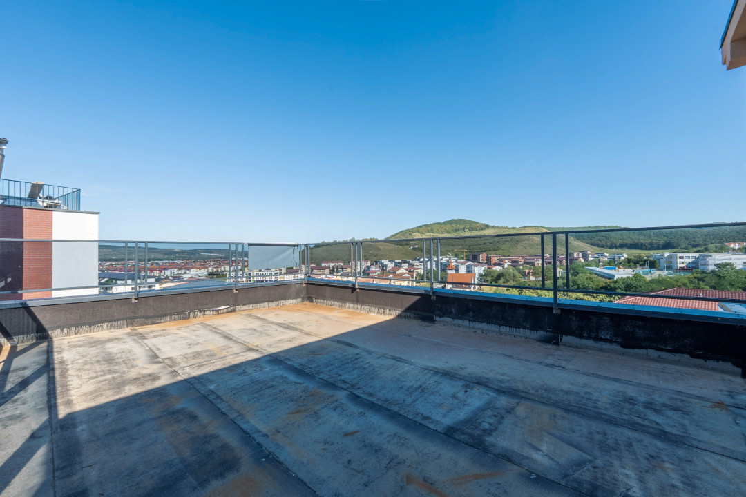 COMISION 0% Duplex modern cu terasă și curte – Florești, zona Cetății