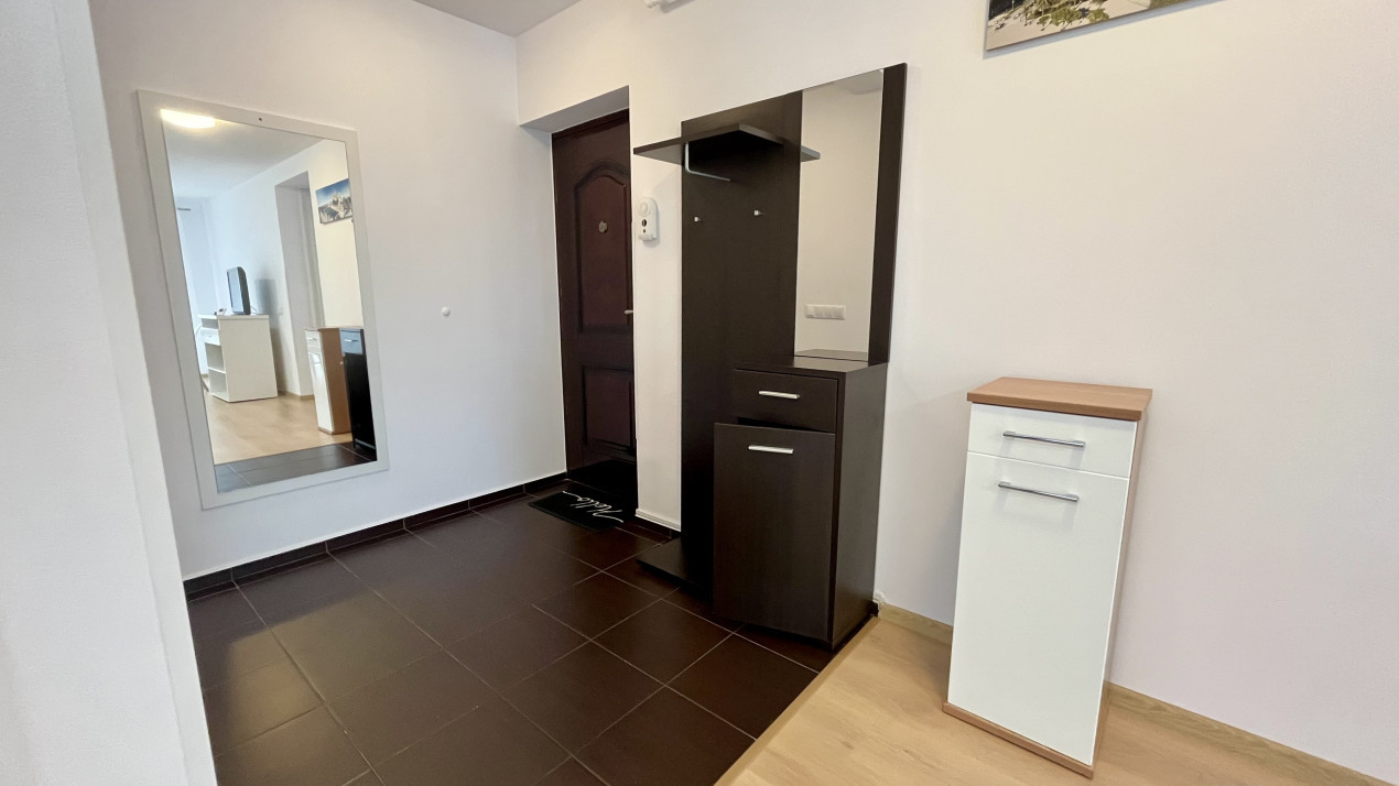 Apartament 3 camere la prima închiriere, proaspăt renovat în Zorilor