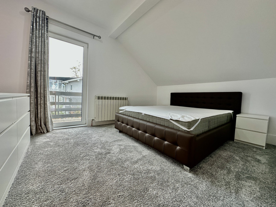 Vilă de lux cu vedere la Munții Bucegi, aproape de Castelul Bran, COMISION 0%!!