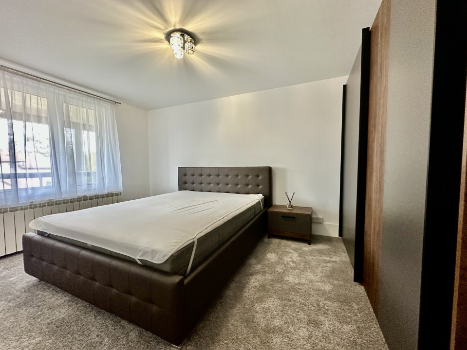 Vilă de lux cu vedere la Munții Bucegi, aproape de Castelul Bran, COMISION 0%!!