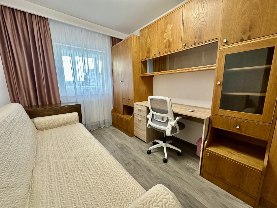 Apartament modern, renovat, 3 camere, zona spitalului de recuperare, Zorilor
