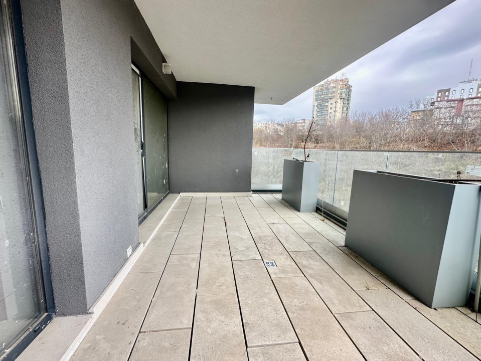 Apartament cu bucatarie separata, compartimentabil in 3 camere, Zorilor