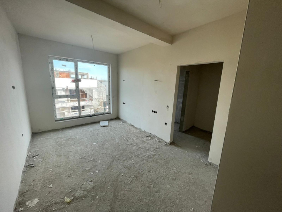 Duplex cu 2 terase și priveliște panoramică asupra Floreștiului-zona Tăuți
