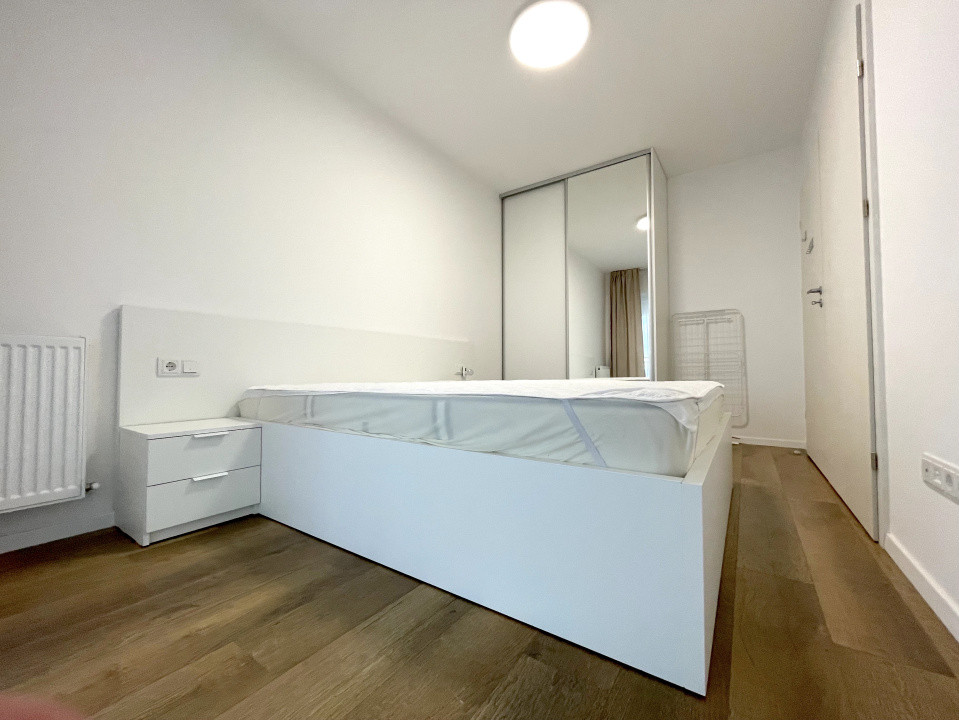 Apartament ultrafinisat cu 3 camere, 2 băi și parcare în Viva City