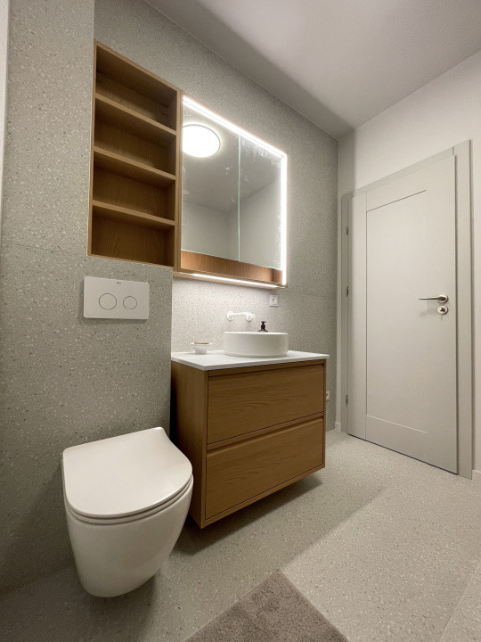 Apartament ultrafinisat de 3 camere la prima închiriere!