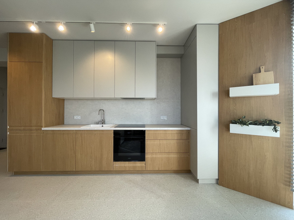 Apartament ultrafinisat de 3 camere la prima închiriere!