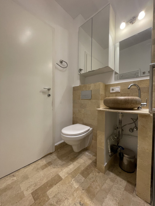Apartament 3 camere renovat pe str. Horea